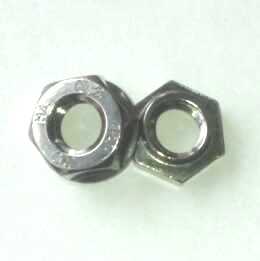 緩み止めならハードロックナット！リム付きでさらに便利に