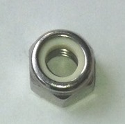 低コストで緩み止め効果抜群のナイロンナット